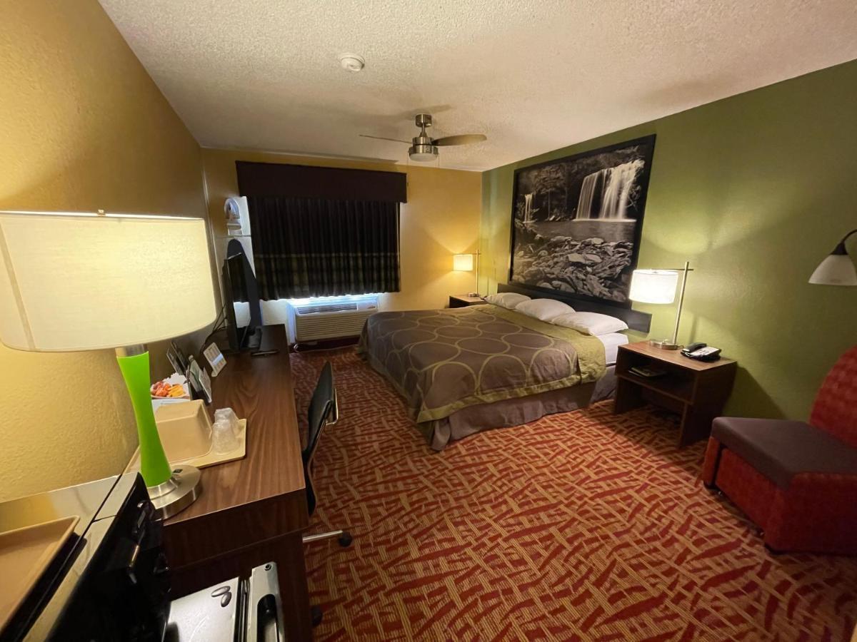 Super 8 By Wyndham Van Buren/Ft. Smith Area Εξωτερικό φωτογραφία