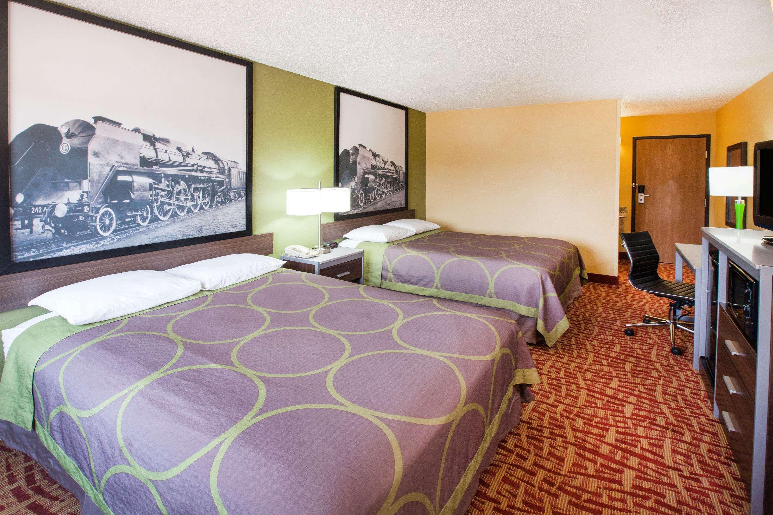 Super 8 By Wyndham Van Buren/Ft. Smith Area Εξωτερικό φωτογραφία